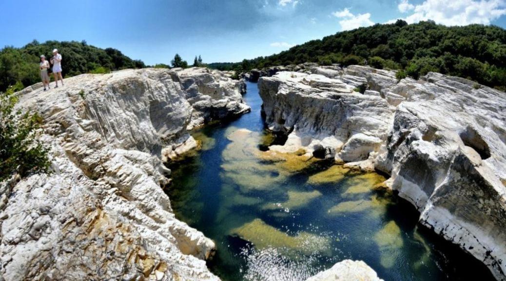 Retour à l'essentiel dans le parc national Vila Saint-Andre-Capceze Exterior foto