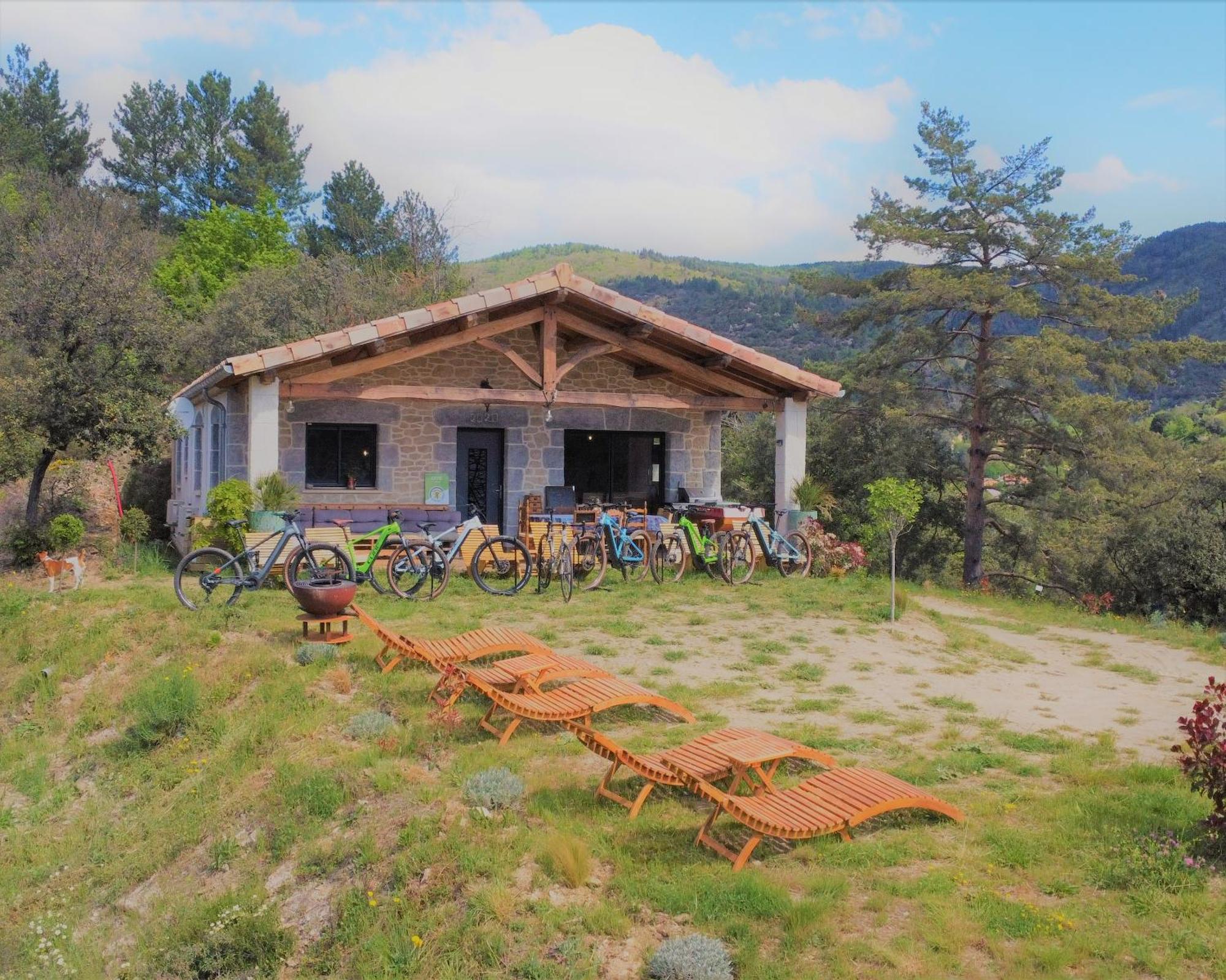 Retour à l'essentiel dans le parc national Vila Saint-Andre-Capceze Exterior foto